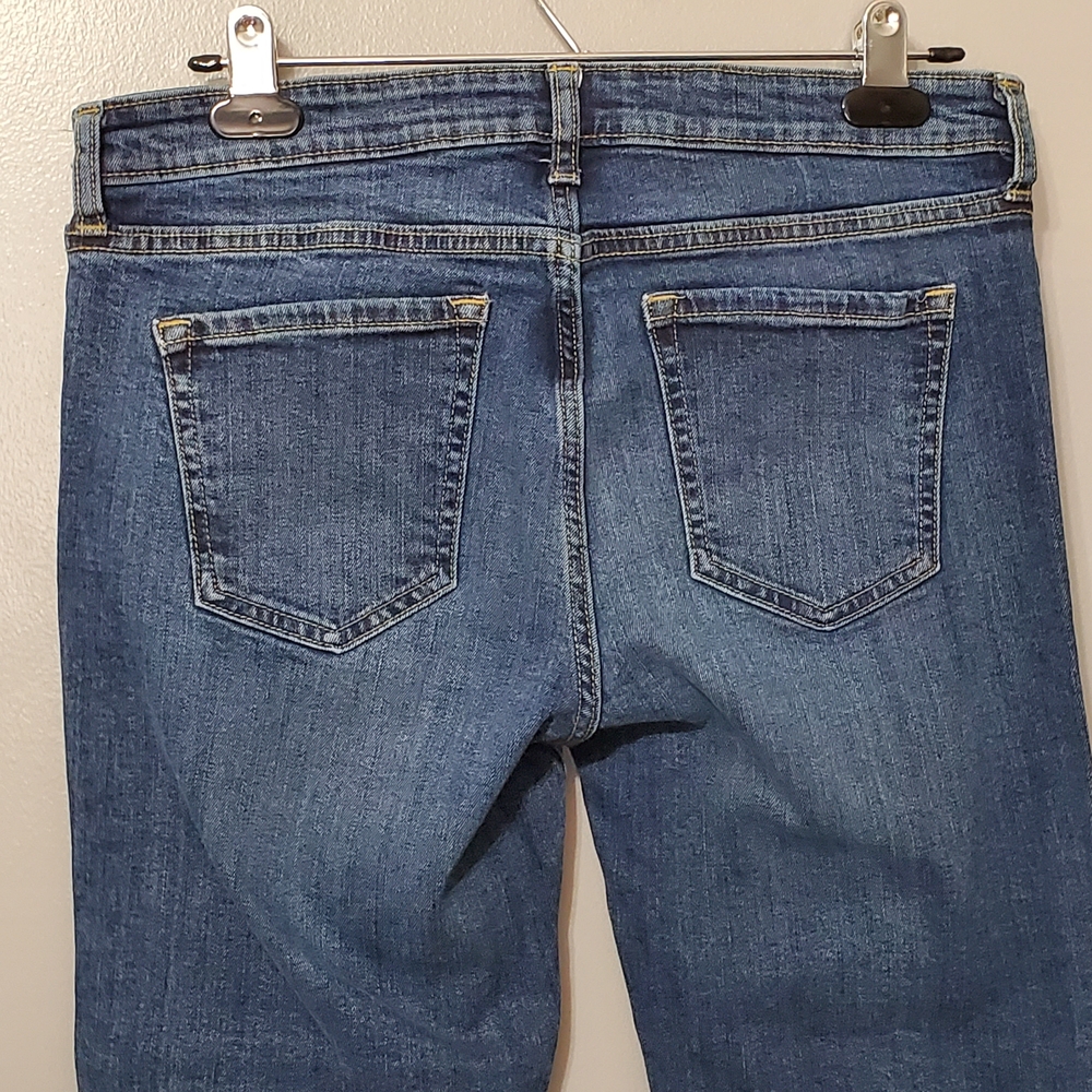 GAP Straight Cuff Cropped Jeans Women's Size 8 - Picture 5 of 11